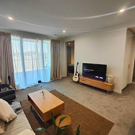 Lakeside Apartment, Walking Distance To Foreshore Kingston Exterior foto